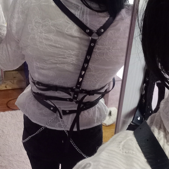 Black vegan leather dbl thigh garter harness w/chain & belt! Bondage - Picture 5 of 16